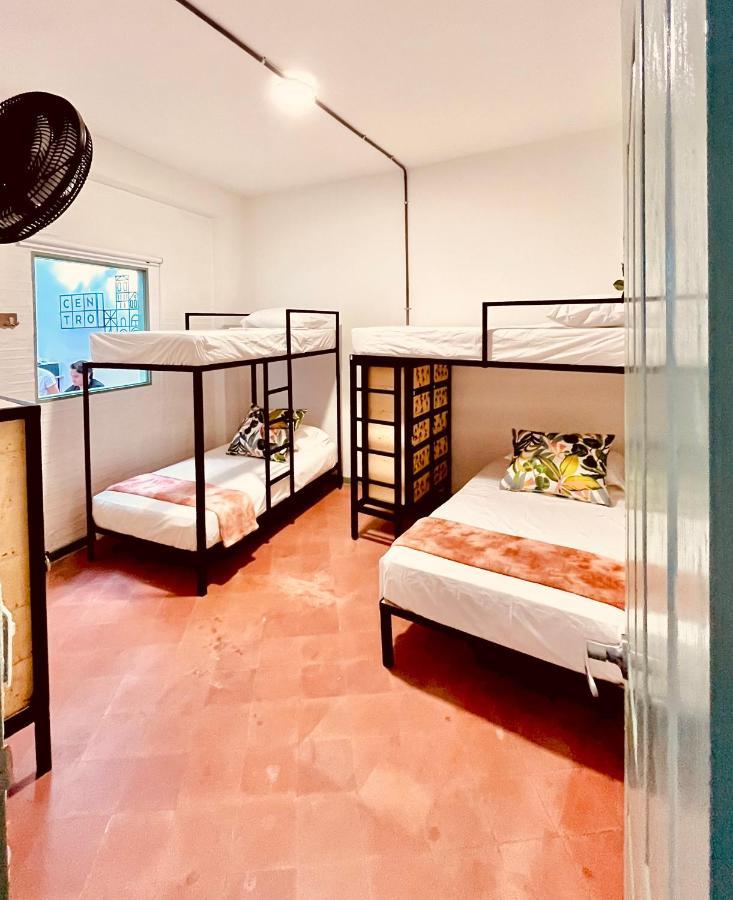 Centro Hostel Медельин Экстерьер фото