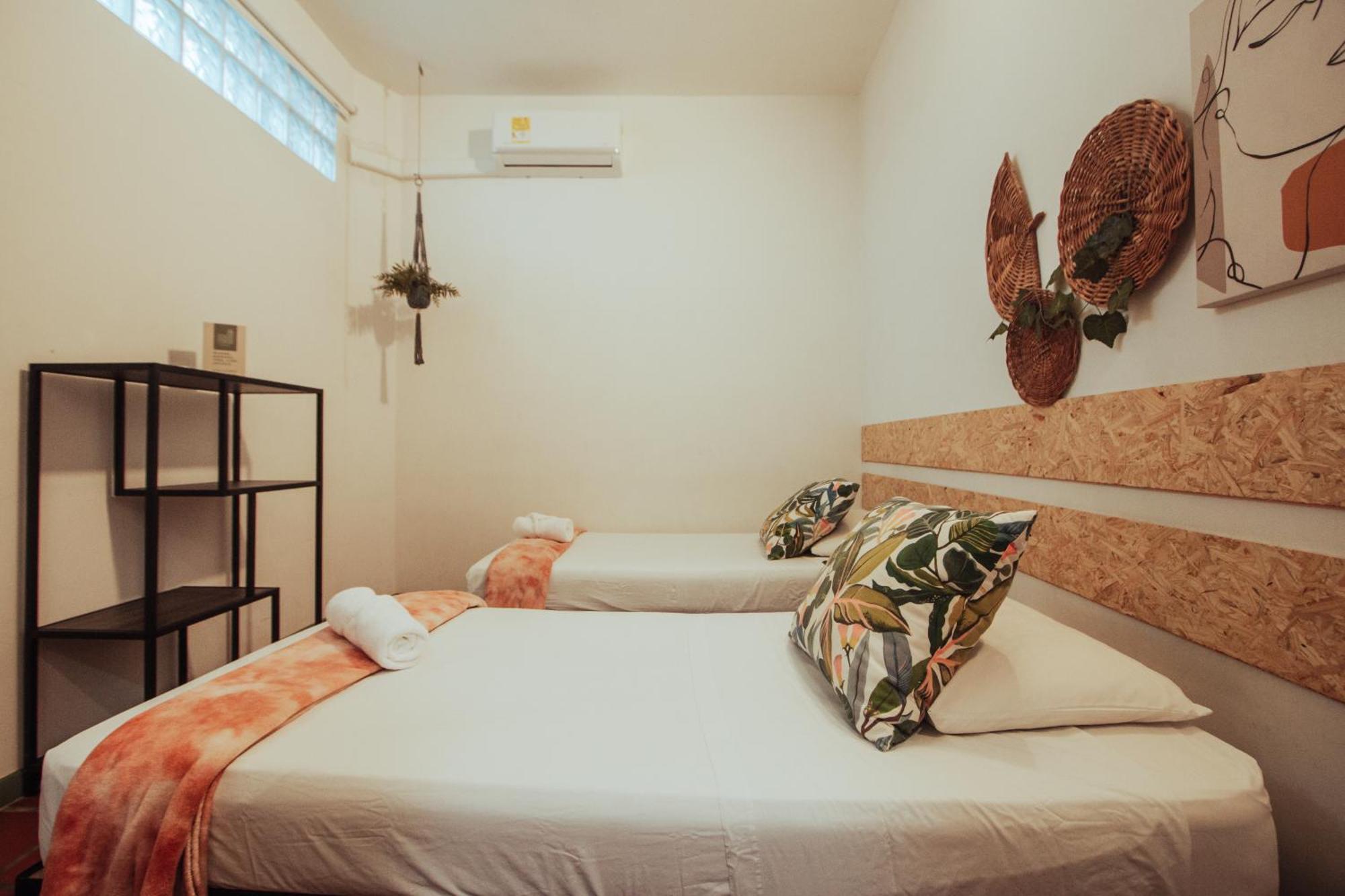 Centro Hostel Медельин Экстерьер фото